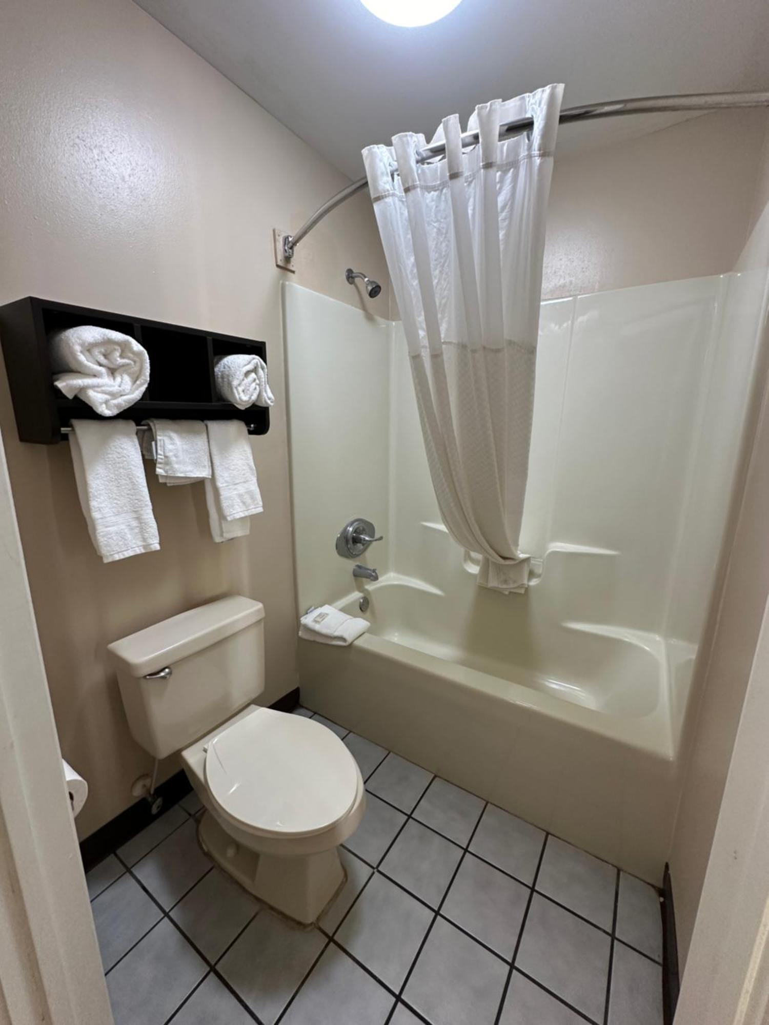 Baymont By Wyndham Thomasville Ngoại thất bức ảnh